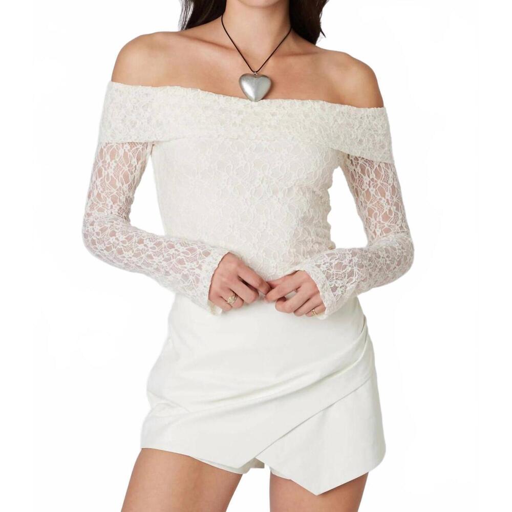 NEW CLA vegan leather envelope skort in white